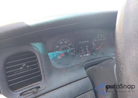 2010 Ford Crown Victoria Police/Police Interceptor from USA, damaged, VIN 2FABP7BV4AX142382